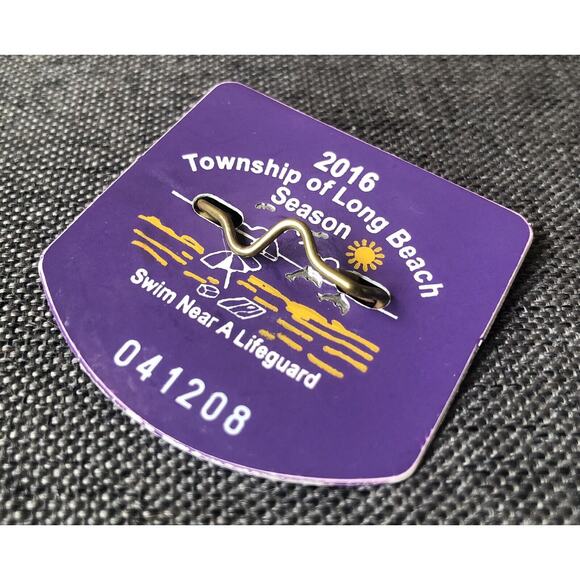 2016 Beach Badge Pin Long Beach Township New Jersey Shore LBI Surf Summer Decor - Picture 7 of 7